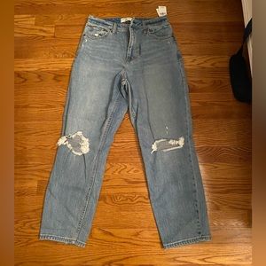 Abercrombie Light Wash Ripped Jeans NWT